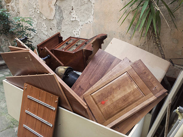 Best Carpet Removal and Disposal  in Moweaqua, IL